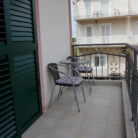 Apartmani Krka Rooms Lozovac Chambre photo