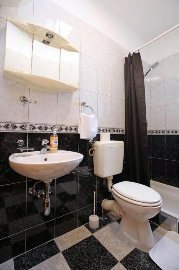 Apartmani Krka Rooms Lozovac Extérieur photo